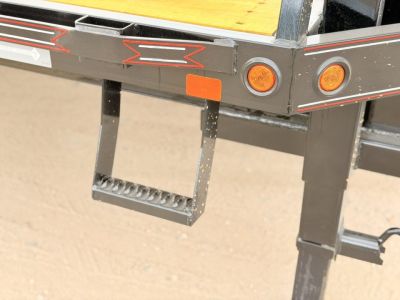 New 2027 Diamond T 8.5-28 Single Wheel Gooseneck Deckover Equipment Hauler W/ MAXX Ramps 16K GVWR