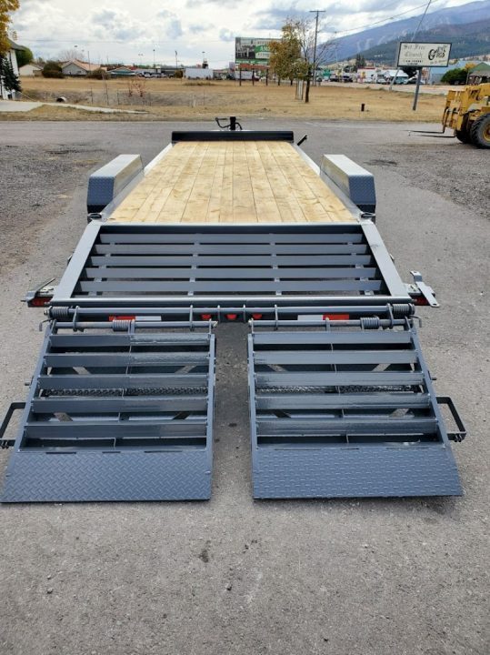 New 2026 Iron Bull 83x22 16k Equipment Trailer