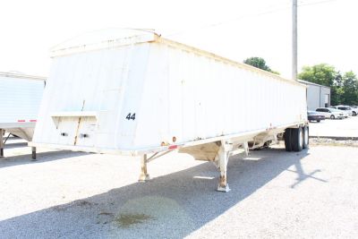 Used 1985 Construction Trailer Specialists HOPPER BOTTOM Equipment Trailer