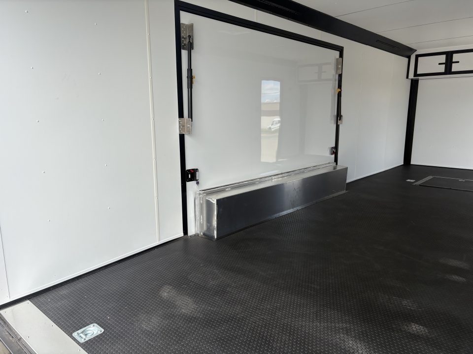 New 2026 United Trailers 8.5X24 LIMITED CAR HAULER Cargo / Enclosed Trailer
