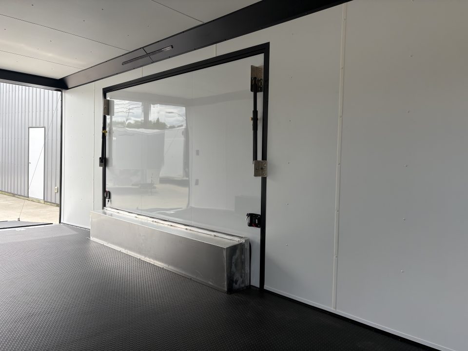 New 2026 United Trailers 8.5X24 LIMITED CAR HAULER Cargo / Enclosed Trailer