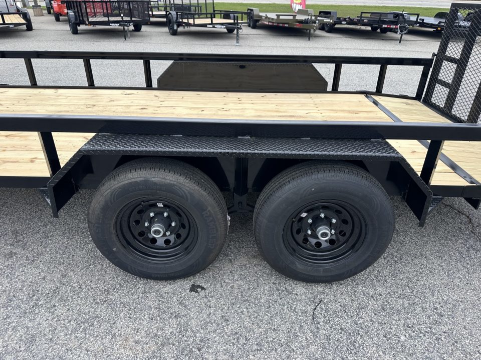 2026 7×16 Dovetail Trailer photo 9