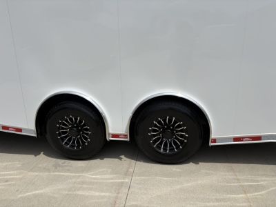New 2026 United Trailers 8.5X20 UXT COMMERCIAL Cargo / Enclosed Trailer