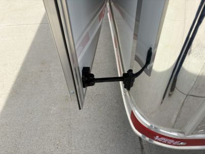 New 2026 United Trailers 8.5X20 UXT COMMERCIAL Cargo / Enclosed Trailer
