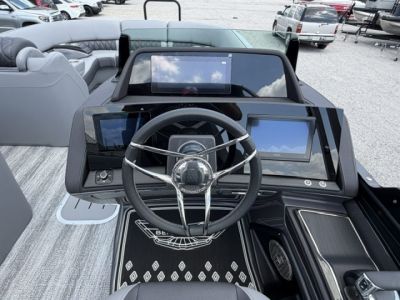 New 2026 Bennington 23 RSB TRITOON Pontoon Boat
