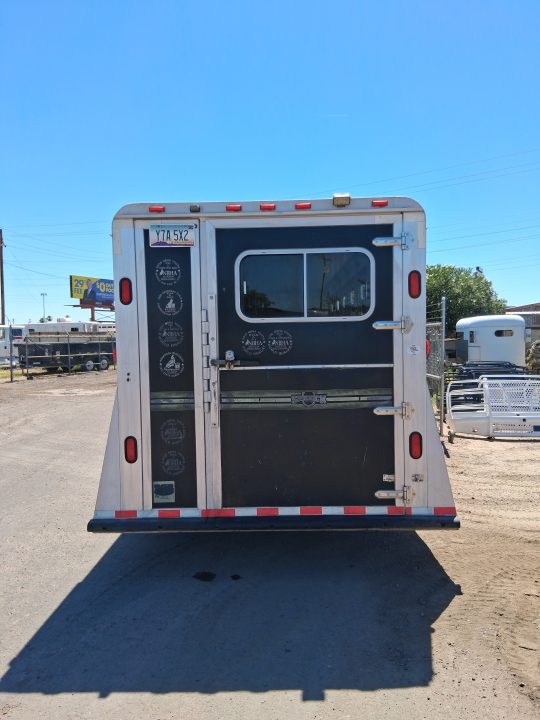 Used 2003 Sidekick 7H TRAINER Horse Trailer