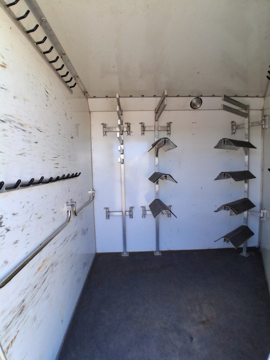 Used 2003 Sidekick 7H TRAINER Horse Trailer