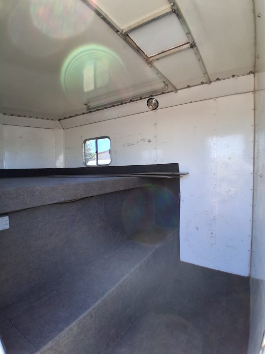 Used 2003 Sidekick 7H TRAINER Horse Trailer