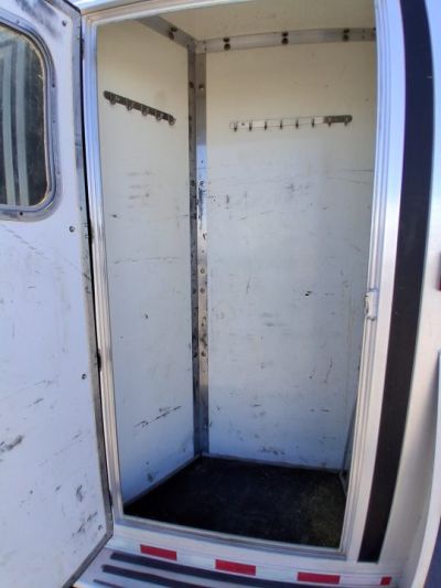 Used 2003 Sidekick 7H TRAINER Horse Trailer