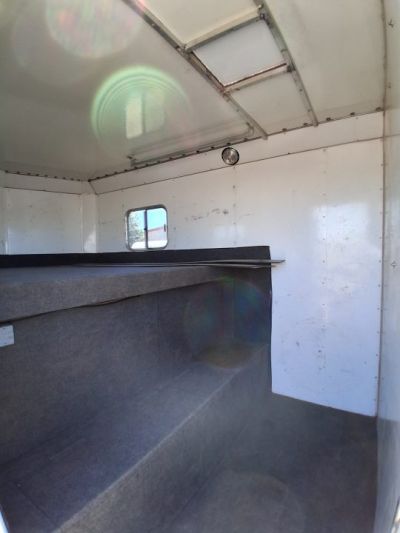 Used 2003 Sidekick 7H TRAINER Horse Trailer