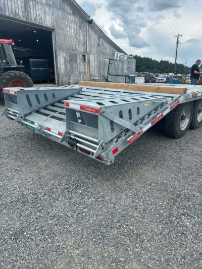 New 2026 Triumph Trailers GMDDF8-TA102X20+5-80 Deckover Trailer