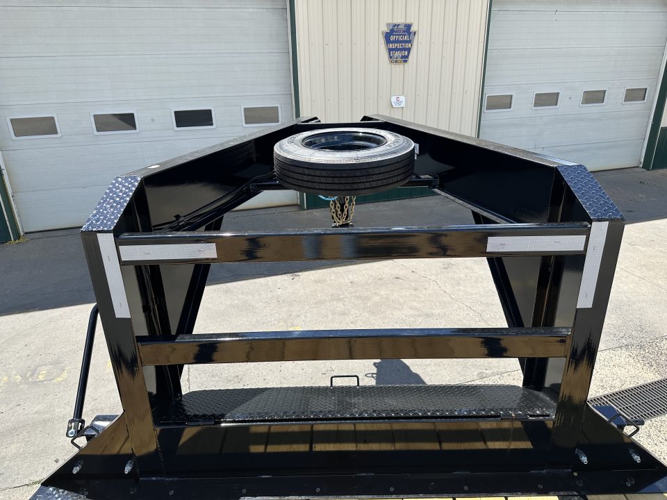 New PJ 30' Low-Pro Quest Series w/ Monster Ramps - 8,000 lb. Axles