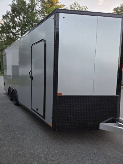 New 2026 Nitro 8.5x20 enclosed car hauler black out package extra height with spoiler Car / Racing Trailer