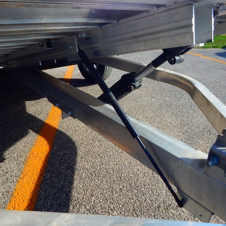 2027 Aluma photo 9