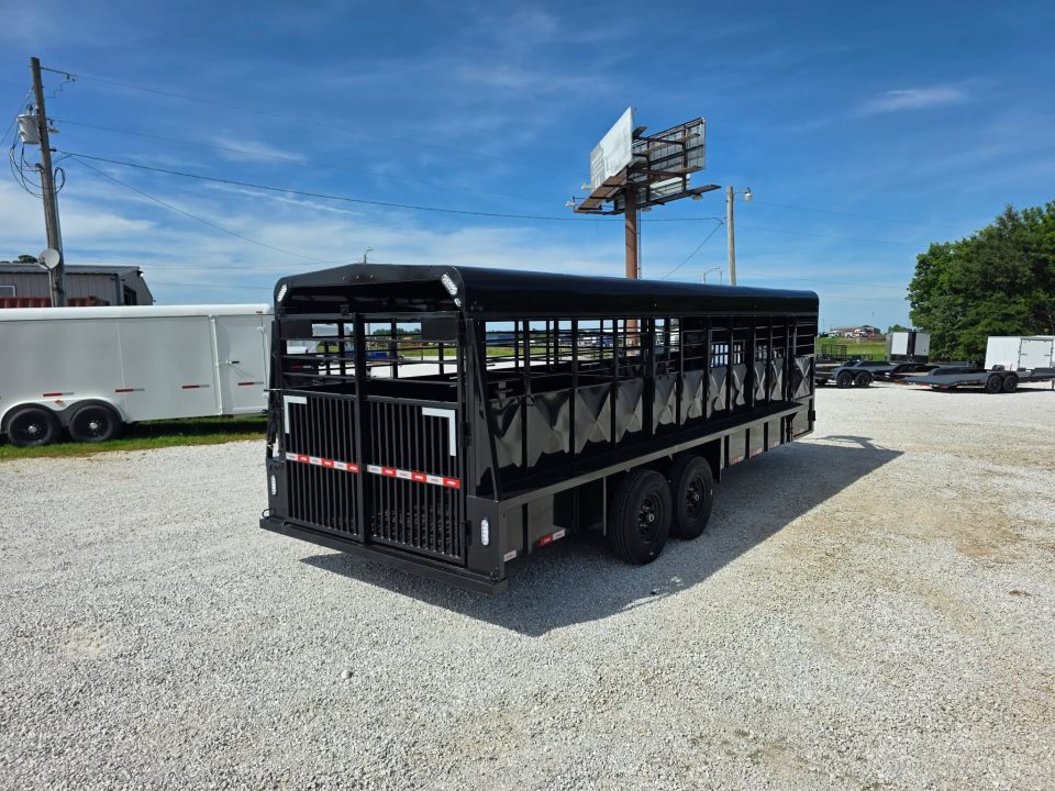 8×24 Horse Livestock Trailer photo 3