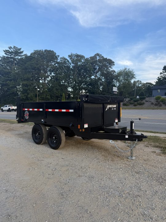 New 2027 HOMESTEADER 610MB SERIES/ 6X10 DUMP TRAILER / 5200# Electric Brake Axles / Curb Side Drop Side / Combo Spread - Barn Door Rear Gates / Tarp