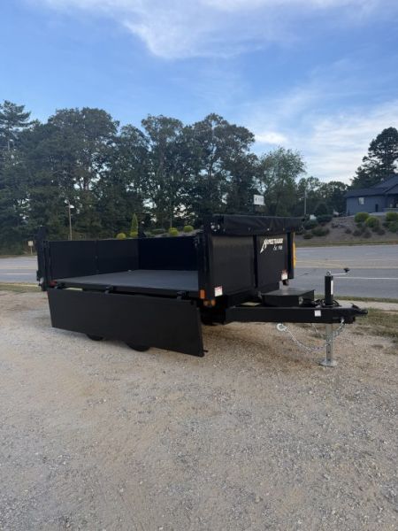 New 2027 HOMESTEADER 610MB SERIES/ 6X10 DUMP TRAILER / 5200# Electric Brake Axles / Curb Side Drop Side / Combo Spread - Barn Door Rear Gates / Tarp