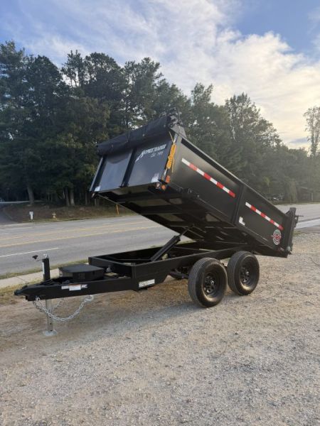 New 2027 HOMESTEADER 610MB SERIES/ 6X10 DUMP TRAILER / 5200# Electric Brake Axles / Curb Side Drop Side / Combo Spread - Barn Door Rear Gates / Tarp