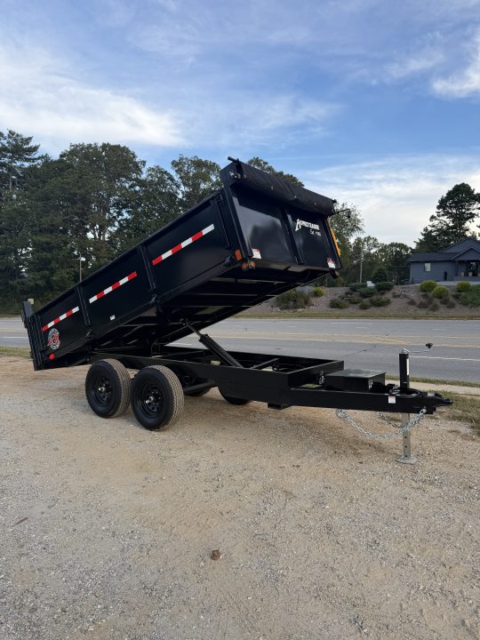 New 2027 HOMESTEADER 612MB SERIES/ 6X12 DUMP TRAILER / 5200# Electric Brake Axles / Curb Side Drop Side / Barn Door Rear Gates / Tarp