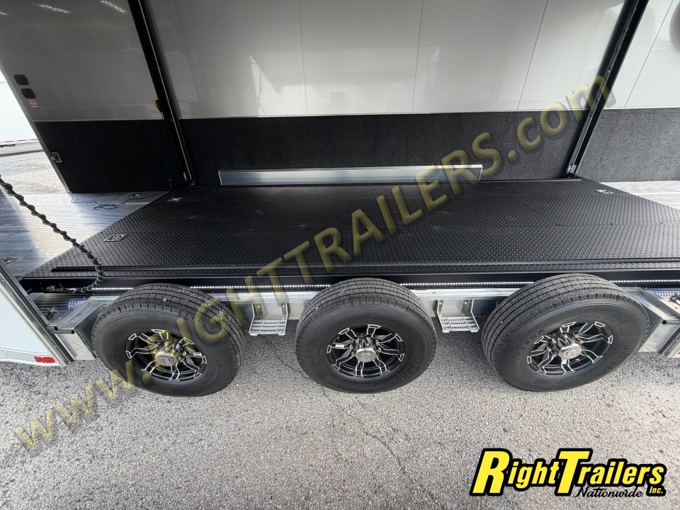 New 2026 8.5X32 inTech Stacker