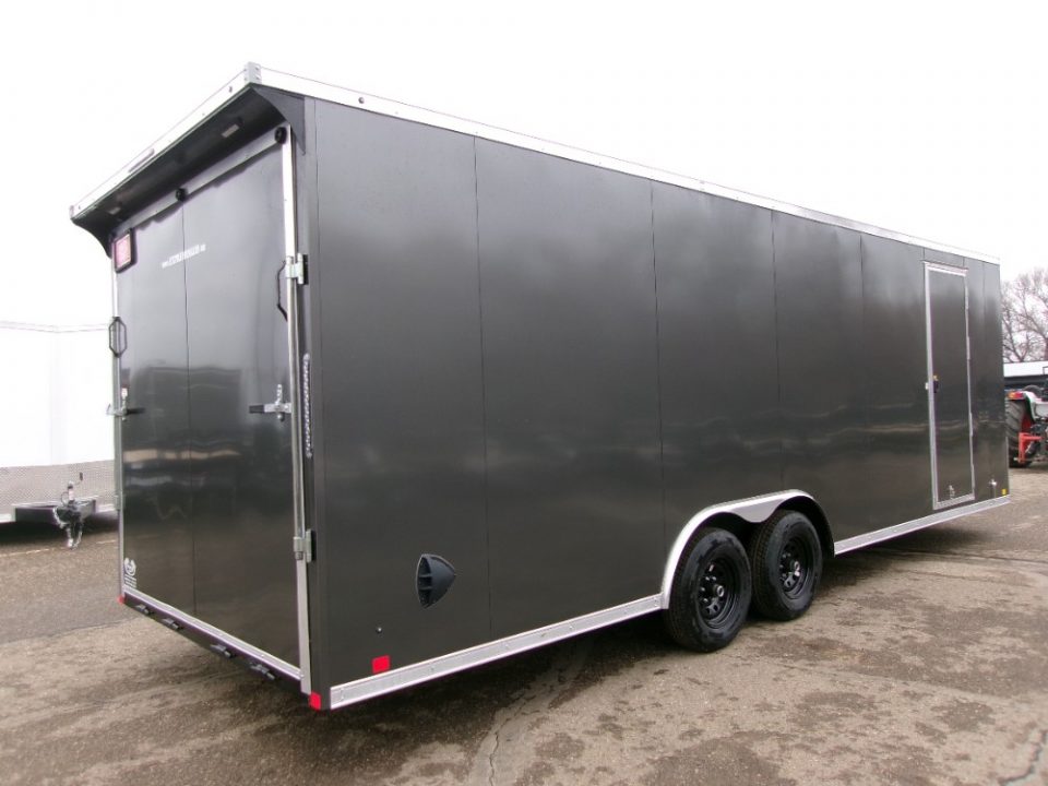 Side profile with 32 inch side door and smooth fenders