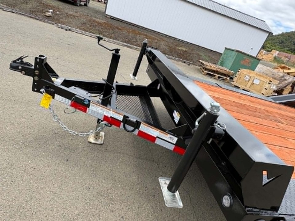 New CAR HAULER 2026 VERSATILE HD720 7X20 ROCK CRAWLER DRIVE OVER FENDERS 10,000 GVWR TRAILER BLACK
