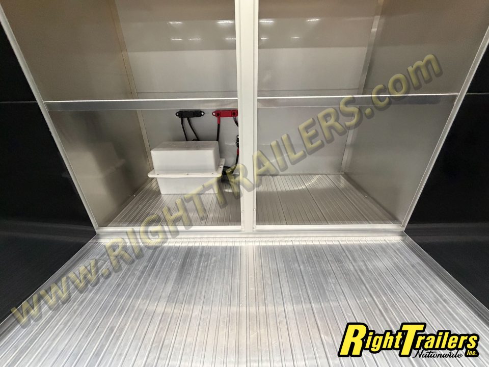 New 2026 8.5x32 inTech Trailer Race Trailer