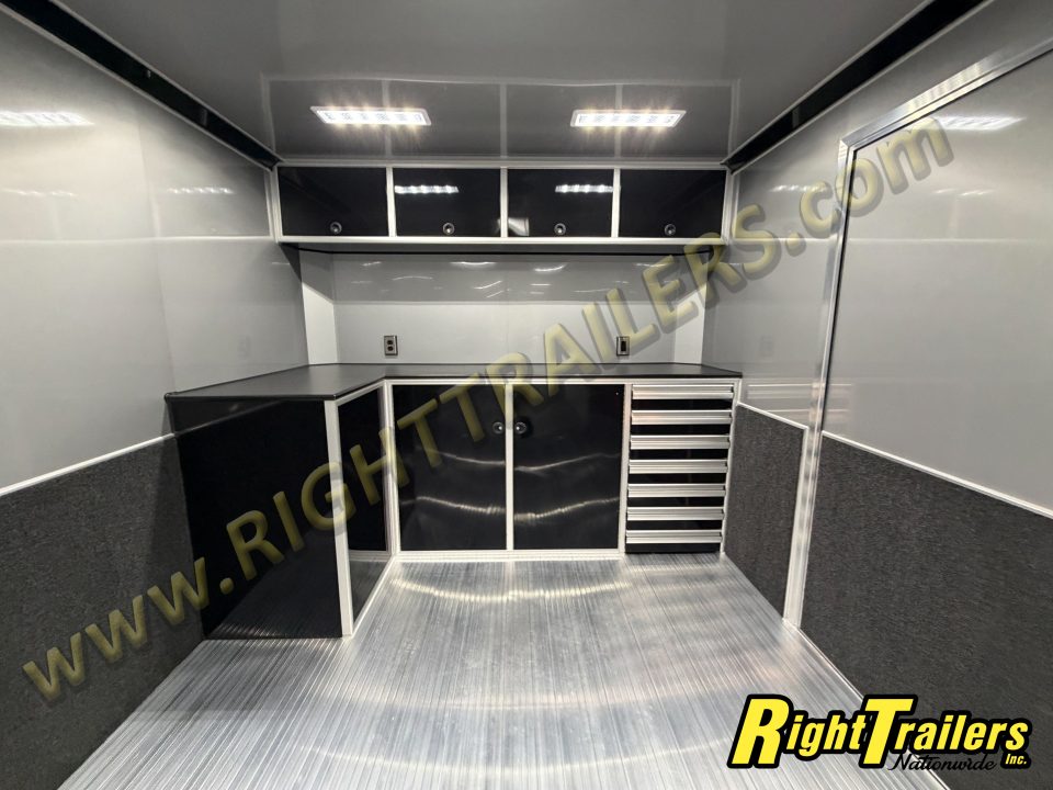 New 2026 8.5x32 inTech Trailer Race Trailer