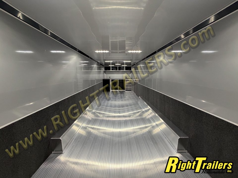 New 2026 8.5x32 inTech Trailer Race Trailer