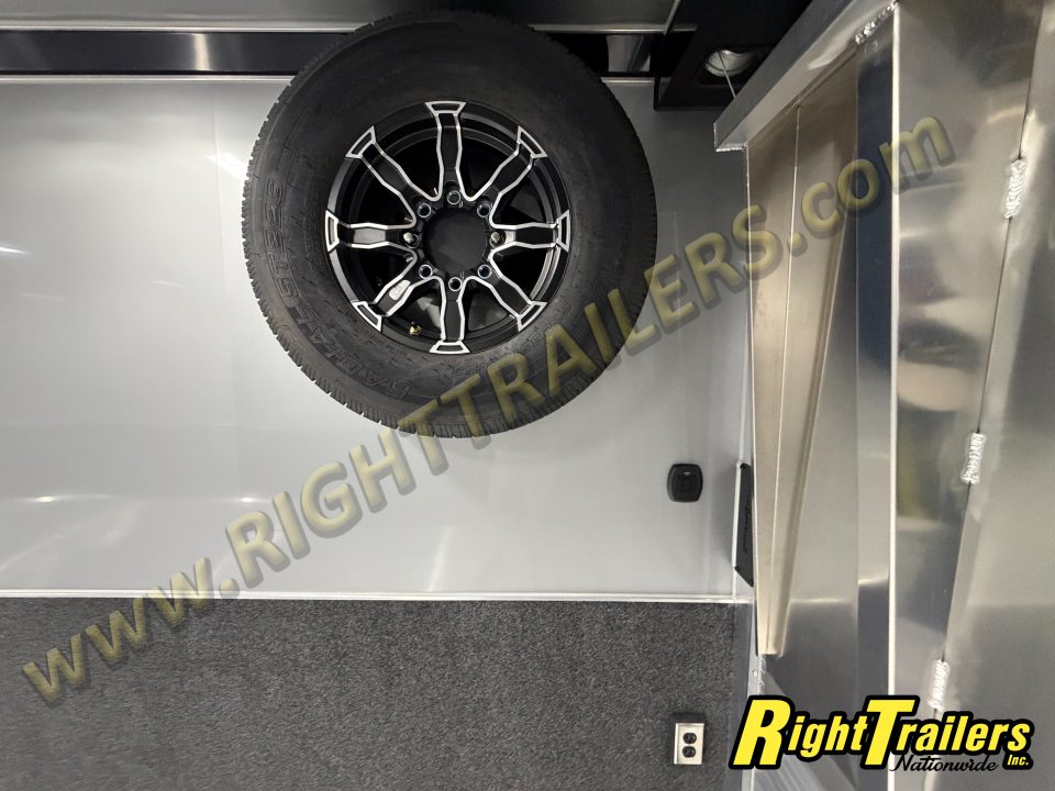 New 2026 8.5x32 inTech Trailer Race Trailer
