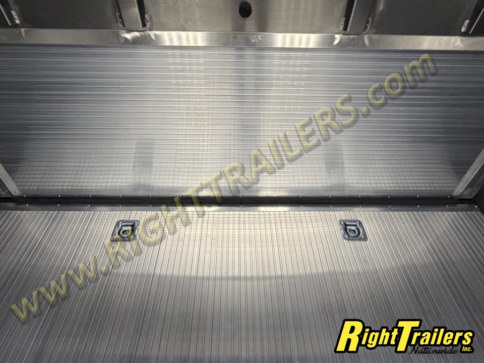 New 2026 8.5x32 inTech Trailer Race Trailer