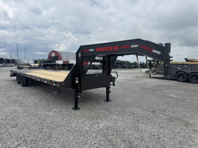 New 2027 MAXX-D LKX 102 x30  Dual Tandem Gooseneck Equipment Trailer