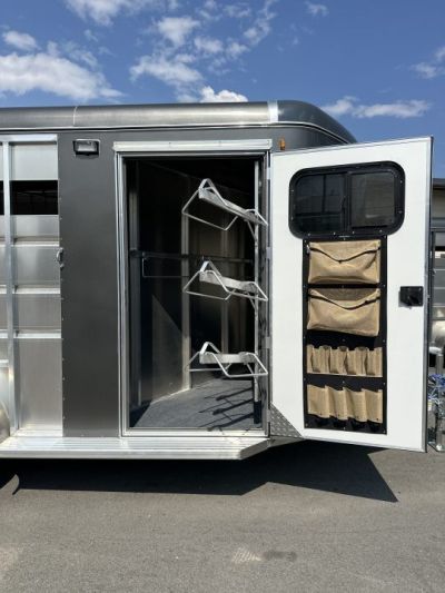 New 2027 Maverick Lite 3 Horse High Side Bumper Pull