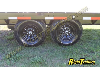 New 2027 8.5X40 MAXX-D GOOSENECK EQUIPMENT TRAILER