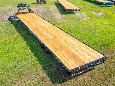 New 2027 8.5X40 MAXX-D GOOSENECK EQUIPMENT TRAILER