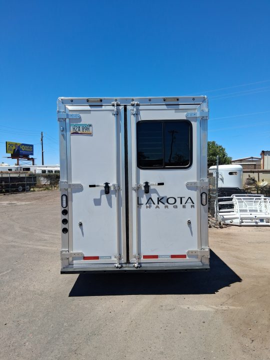 Used 2022 Lakota 4H CHARGER 11' LQ W/ SLIDE Horse Trailer C411