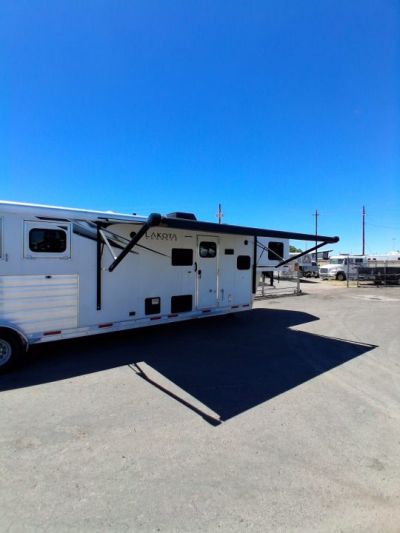 Used 2022 Lakota 4H CHARGER 11' LQ W/ SLIDE Horse Trailer C411
