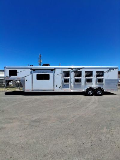 Used 2022 Lakota 4H CHARGER 11' LQ W/ SLIDE Horse Trailer C411