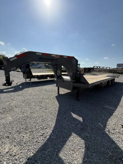 New 2026 Diamond C FMAX 210 30’ Flatbed Trailer, HYDRAULIC JACKS AND DOVETAIL, ALUMINUM OUTER WHEELS, 14 PLY TIRES