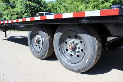 New 2026 Sure-Trac 8.5x20+5 17.6K K HD Beavertail Deckover Trailer