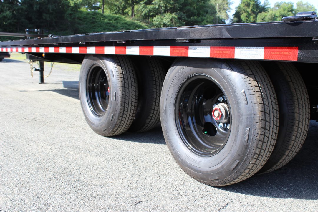 New 2026 Sure-Trac 8.5x25 (20+5) HD Deckover Trailer 22.5K GVWR