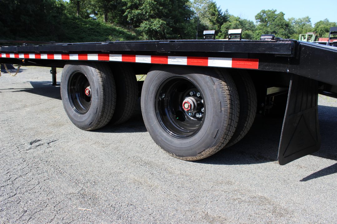 New 2026 Sure-Trac 8.5x20+5 25.9K HD Beavertail Deckover Trailer (10 TON)
