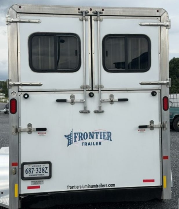 2016 Frontier photo 4
