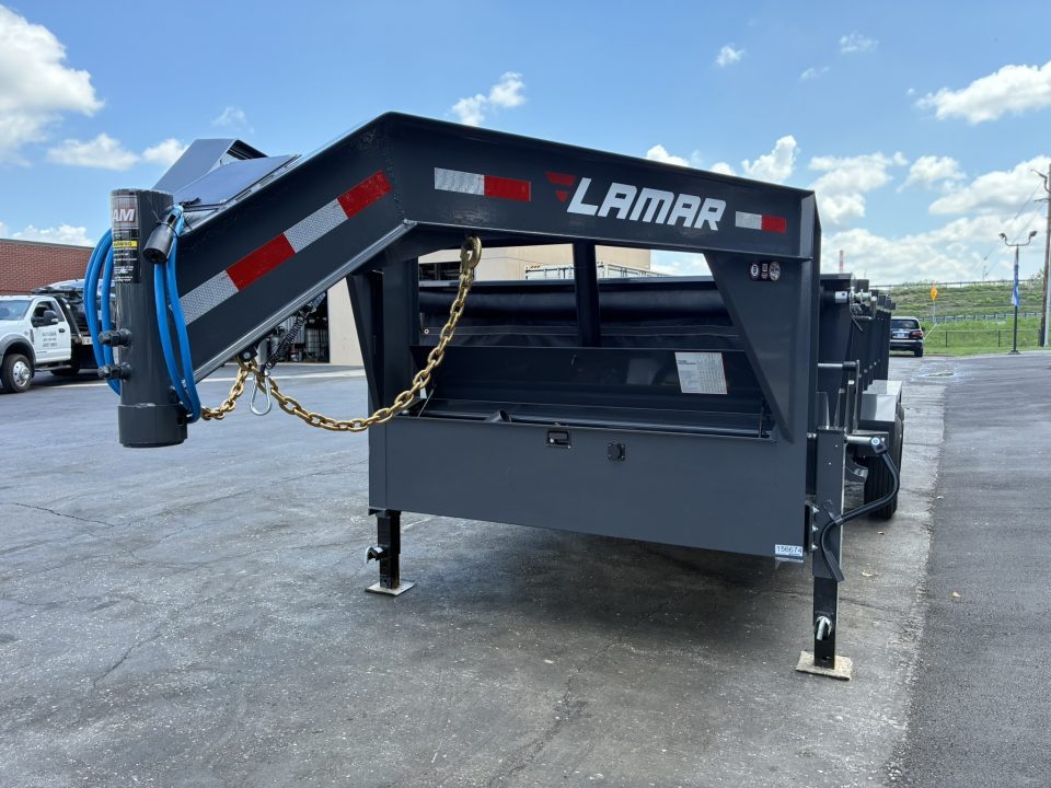 2027 Lamar photo 8