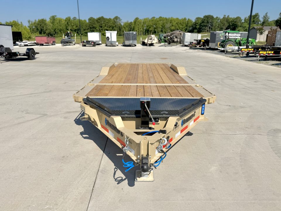 New 2026 Diamond C Trailers HXD207-22 Tilt Trailer