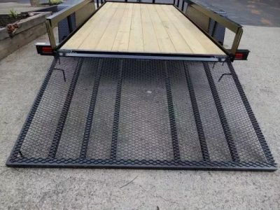 New 2027 Currahee 76'x14' Landscape, 14" Open Sides, Removable Ramp Gate