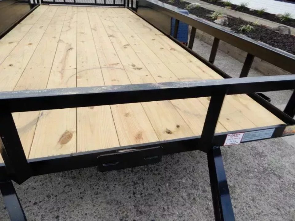 New 2027 Currahee 76x16' Landscape, 2-3500# Axles, Removable Ramp Gate