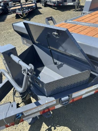 New 2026 VERSATILE TRAILERS SF204- 7X20 14K Tilt Trailer