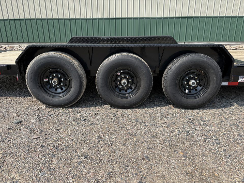 New 2027 PJ 24' Channel Equipment Tilt - Triple Axle