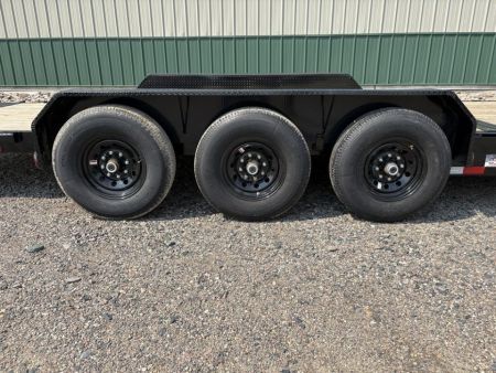 New 2027 PJ 24' Channel Equipment Tilt - Triple Axle